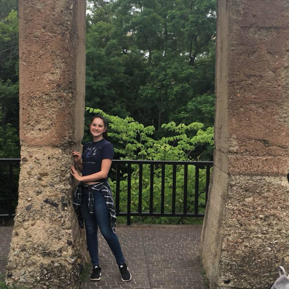 Meet your Posher, Destiny